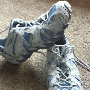 Merrell tennis shoes