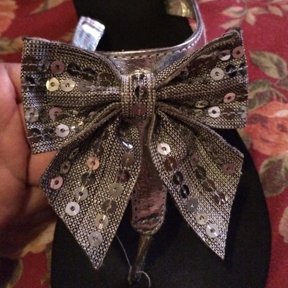 Sandals - Picture 2 of 2