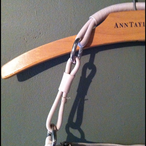 Heyraud white leather purse - Picture 3 of 3