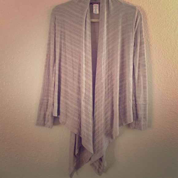 3 for $15 🥳 Draped Taupe Cardigan - Picture 1 of 3