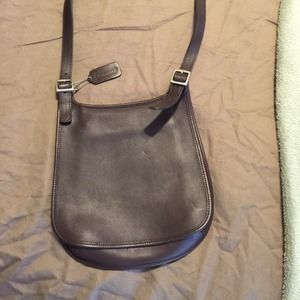 Small vintage style Coach bag. EUC
