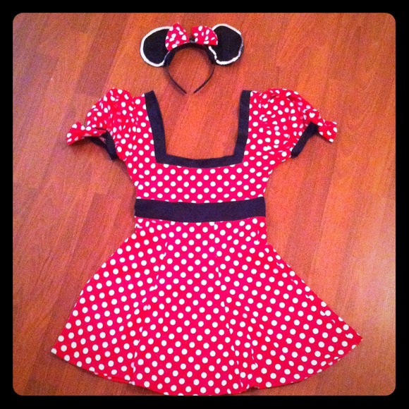 Minnie Mouse Costume