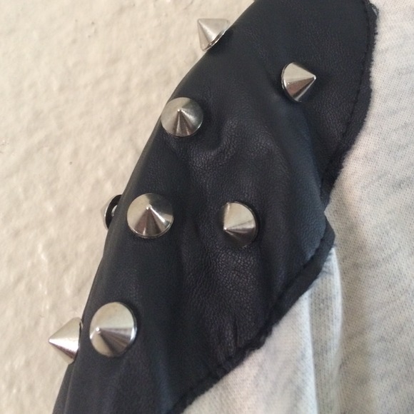 Ombré Sweatshirt - Picture 2 of 3