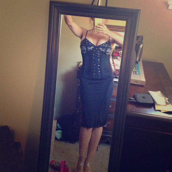 Black dress by Marciano Guess