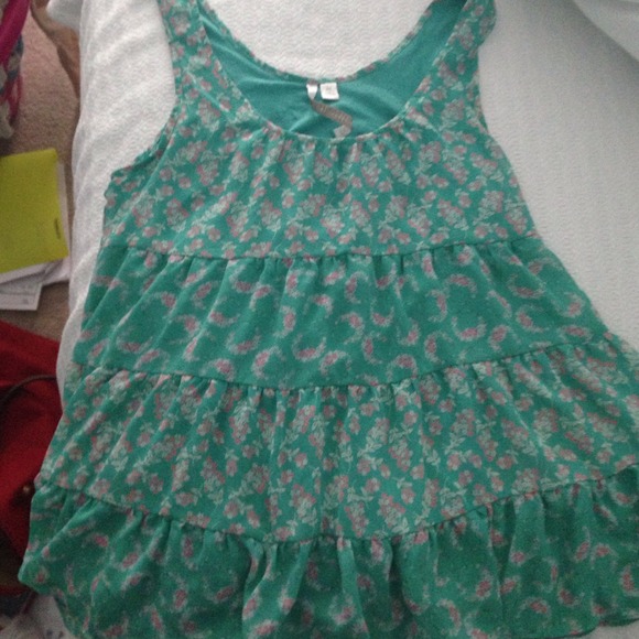Lauren Conrad top