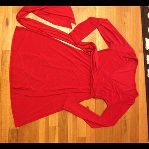 •●☆SOLD☆●• VS v neck red dress
