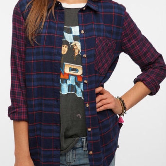 Urban Outfitters Tops - BDG Urban Outfitters Flannel button down