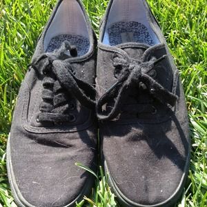 Black Vans Style Shoes