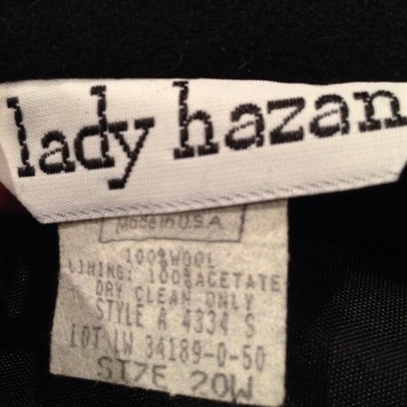 Jet black fully lined wool skirt Back slit &zipper - Picture 4 of 4