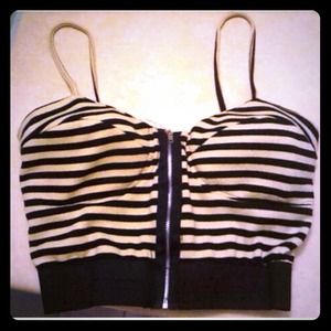 Crop Top 🐝