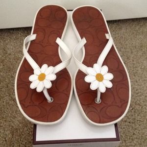 Coach Daisy Leather Flip Flops/Sandals