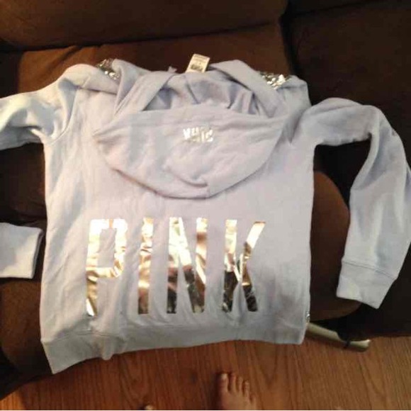 New with tags vs bling - Picture 2 of 4