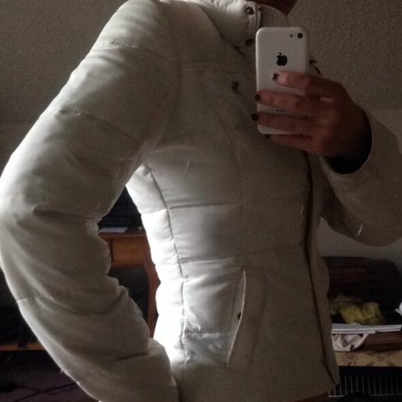 🎉🎊PRICE DROP🎉Abercrombie & Fitch winter jacket! - Picture 3 of 4