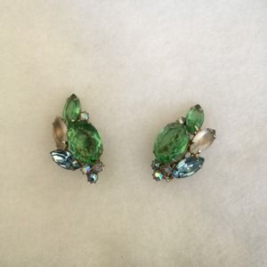 Vintage 80's Clip-on earrings