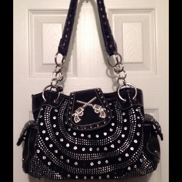 Black Purse with Silver studs & Guns - Picture 1 of 1