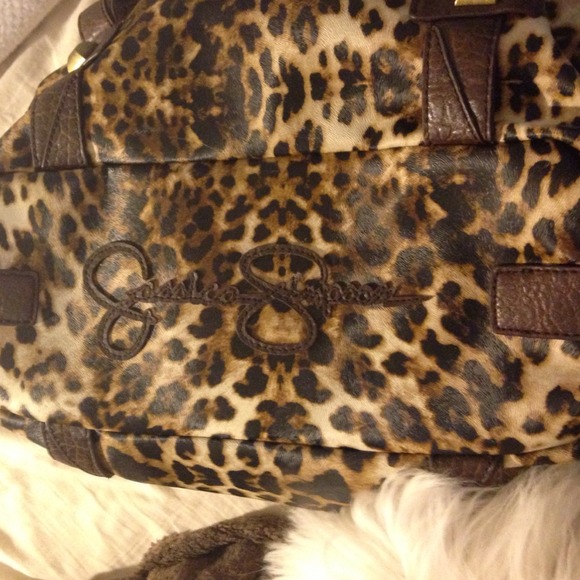 Jessica Simpson Cheetah bag 💖 - Picture 4 of 4