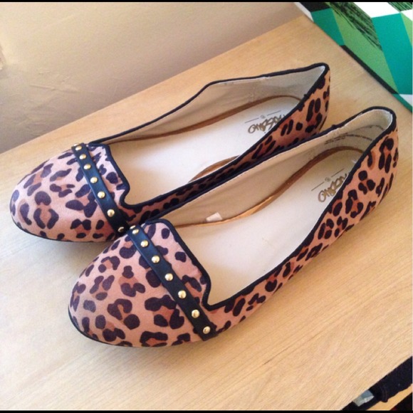 Leopard Print Flats