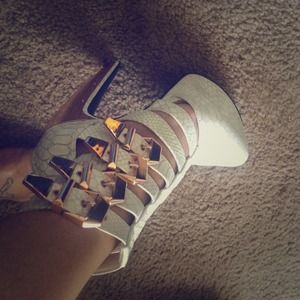 Steve Madden shoes size 7