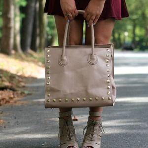 Bags - Nude Pebbled Leather Studded Bag! Bags - Nude Pebbled Leather Studded Bag!