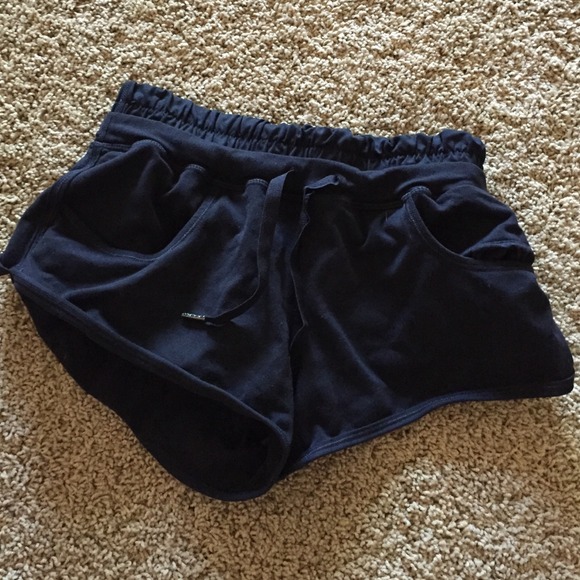Lululemon shorts!