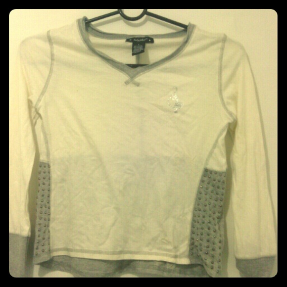 Sweater - Picture 1 of 4