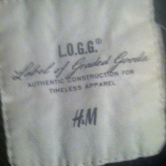 Sweater - Picture 3 of 3