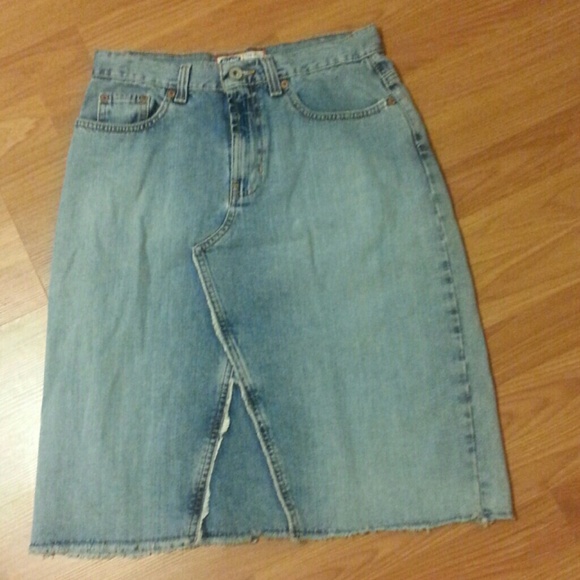 Old navy denim skirt