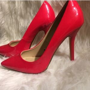 Zara Basic Red Patent Pointed Toe Heels Pumps