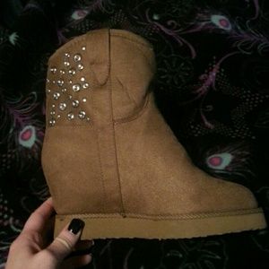 Cupid boots from alloy.com never worn!