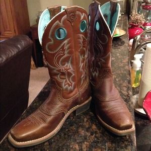 Ariat Western Square Toe Boots