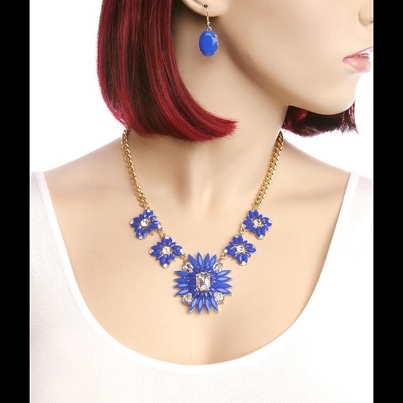 Necklace Earring Set