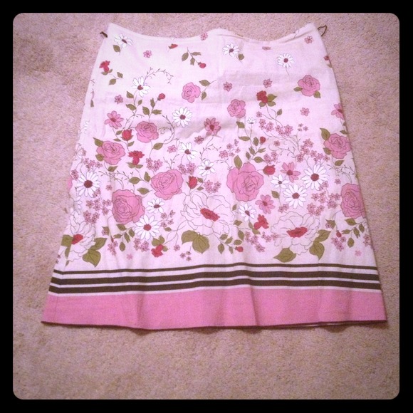 Gently worn skirt