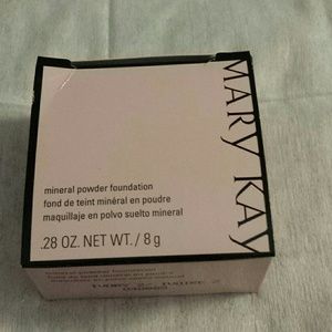 Mary Kay mineral powder foundation