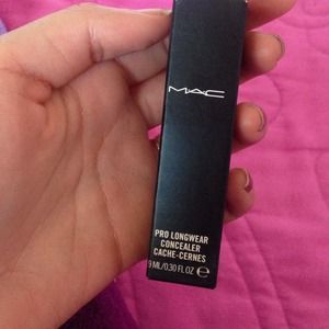 Mac pro longwear concealer