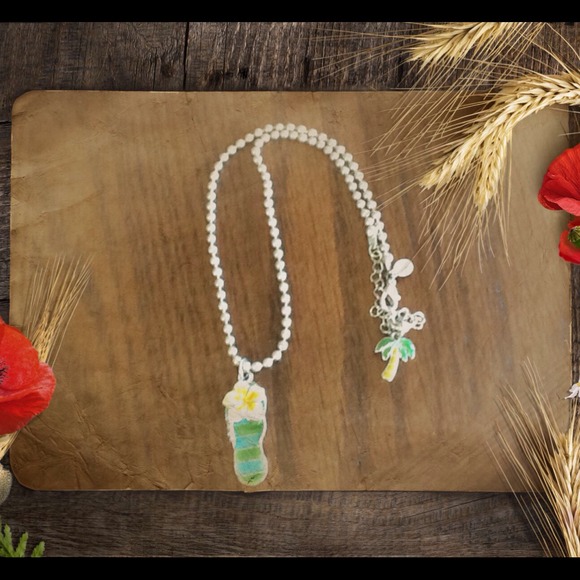 Cookie Lee Flip/Flop 17" necklace