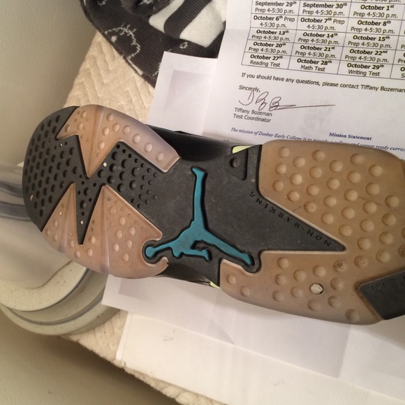 Air Jordan's SOLD - Picture 4 of 4
