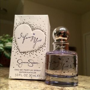 NWB I Fancy You by Jessica Simpson Eau de parfum