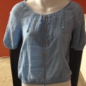 2 dress up shirts bundle. Size 10-12 kids