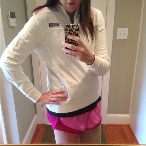 NWOT Vineyard Vines shep shirt - Picture 2 of 2