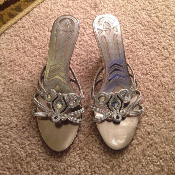 Nine West Heeled Sandals Gray With Sequins