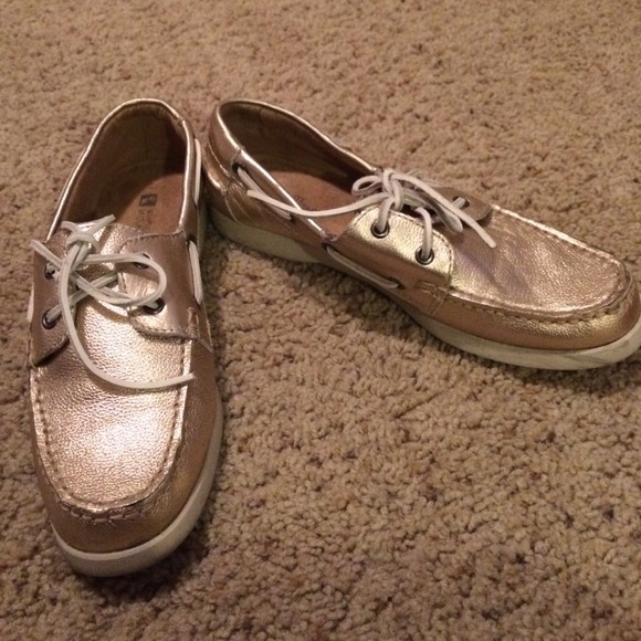 Gold Boat shoes