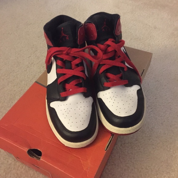 🚫SOLD🚫 Nike air jordan old love 1, sz 6.5y - Picture 2 of 4