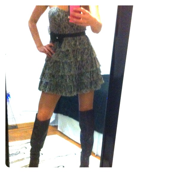 Dresses & Skirts - ❤Fancy party ruffle dress❤