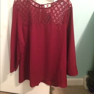 brand new one clothing 3/4 sleeve blouse