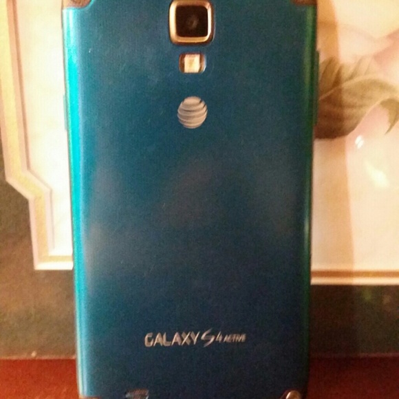 Samsung galaxy S4 active for AT&T - Picture 2 of 4