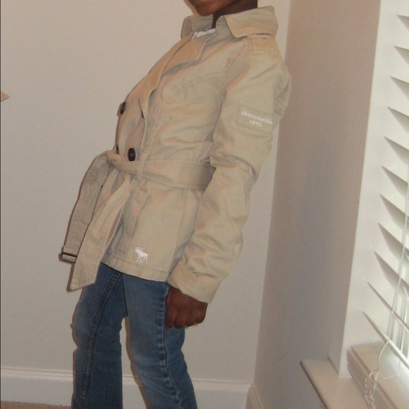 Abercrombie kids 🚫NO I DONT TRADE - Picture 1 of 3