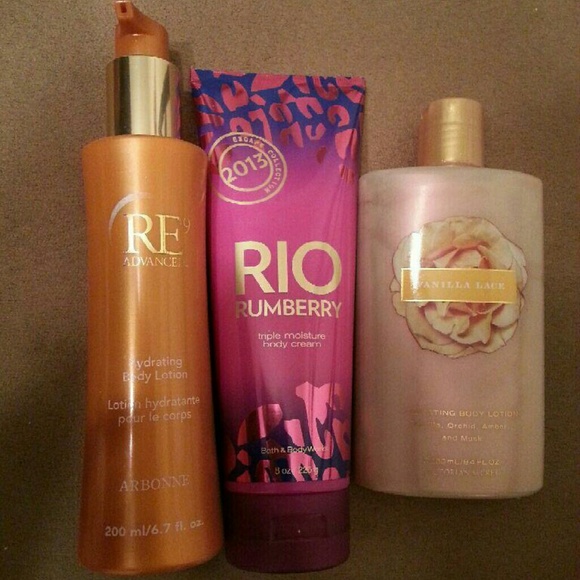 Practically new lotion bundle set & jewelry bundle