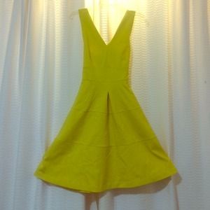 New price! $35.00 BRAND NEW!Banana Republic dress!