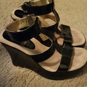Cathy Jean Black Wedges Genuine Leather