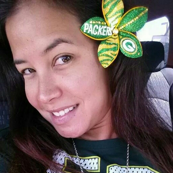 πΊMEET YOUR SELLER :)πΊ - Picture 2 of 4